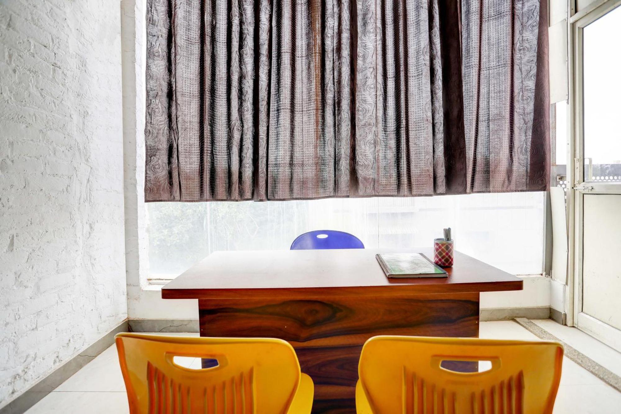 Aashiyana Homes Yeni Delhi Dış mekan fotoğraf